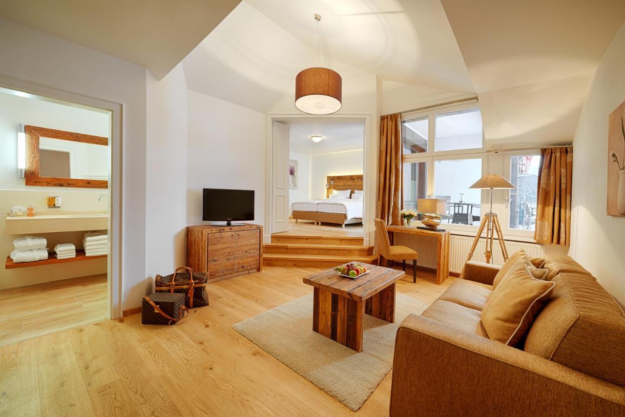Adler Haeusern Gourmet & Spa Hotel Eksteriør bilde