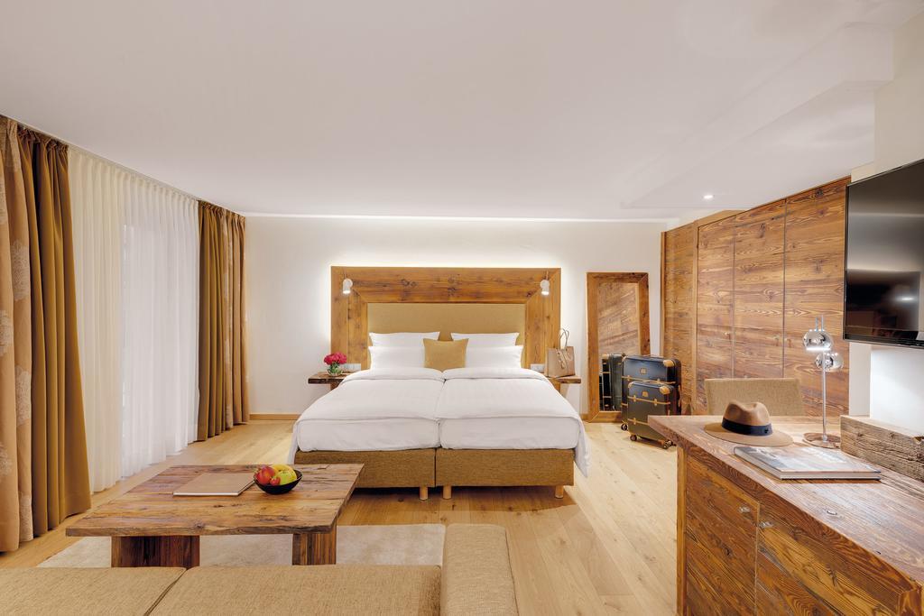 Adler Haeusern Gourmet & Spa Hotel Eksteriør bilde