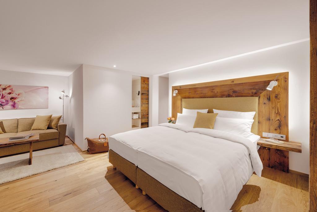 Adler Haeusern Gourmet & Spa Hotel Eksteriør bilde
