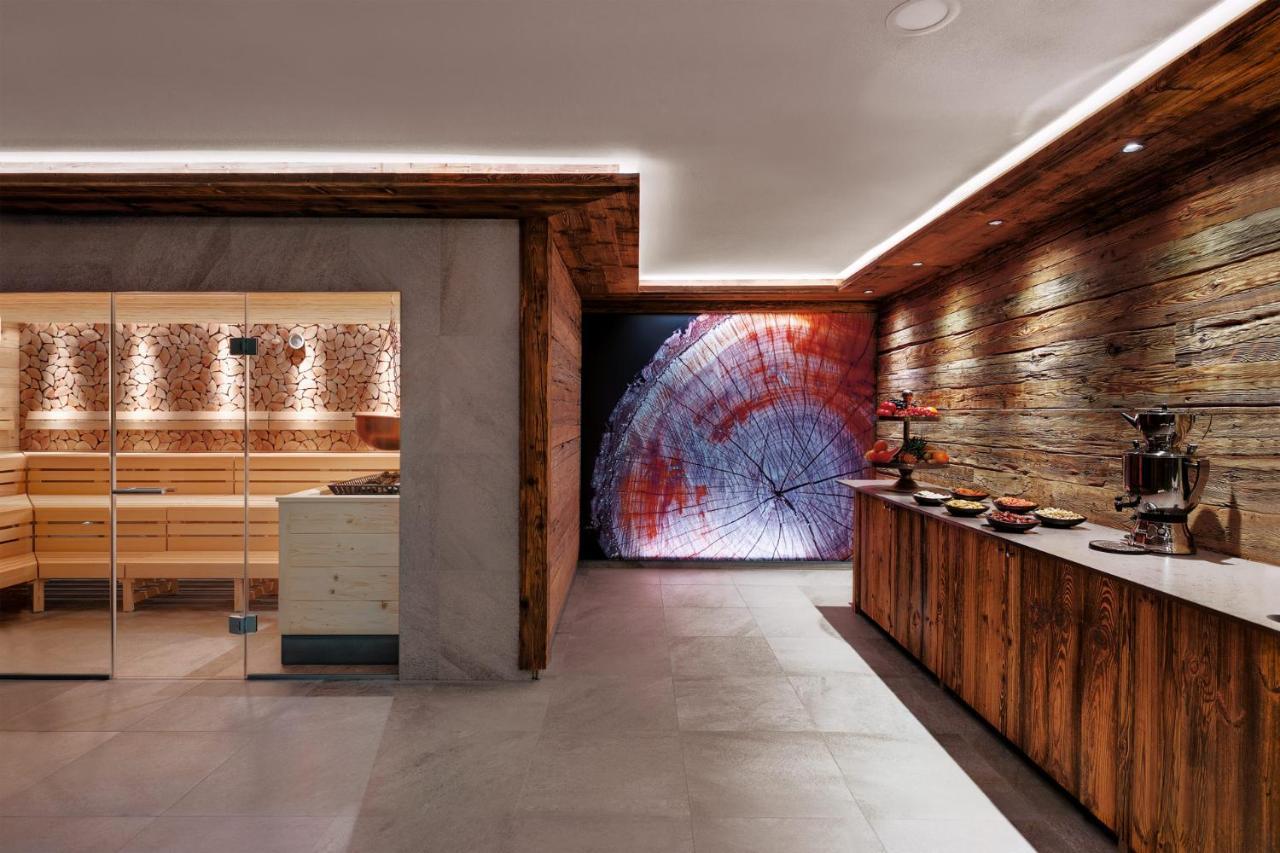 Adler Haeusern Gourmet & Spa Hotel Eksteriør bilde